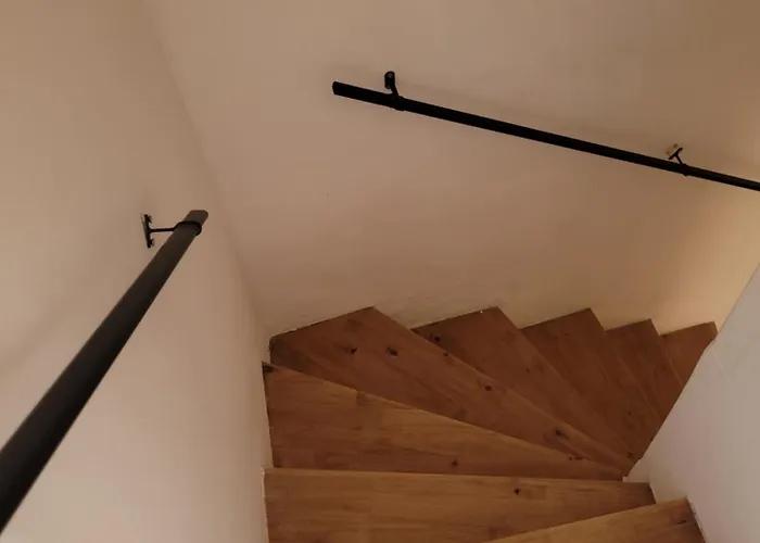 Petite Maison Entre Et Montagne